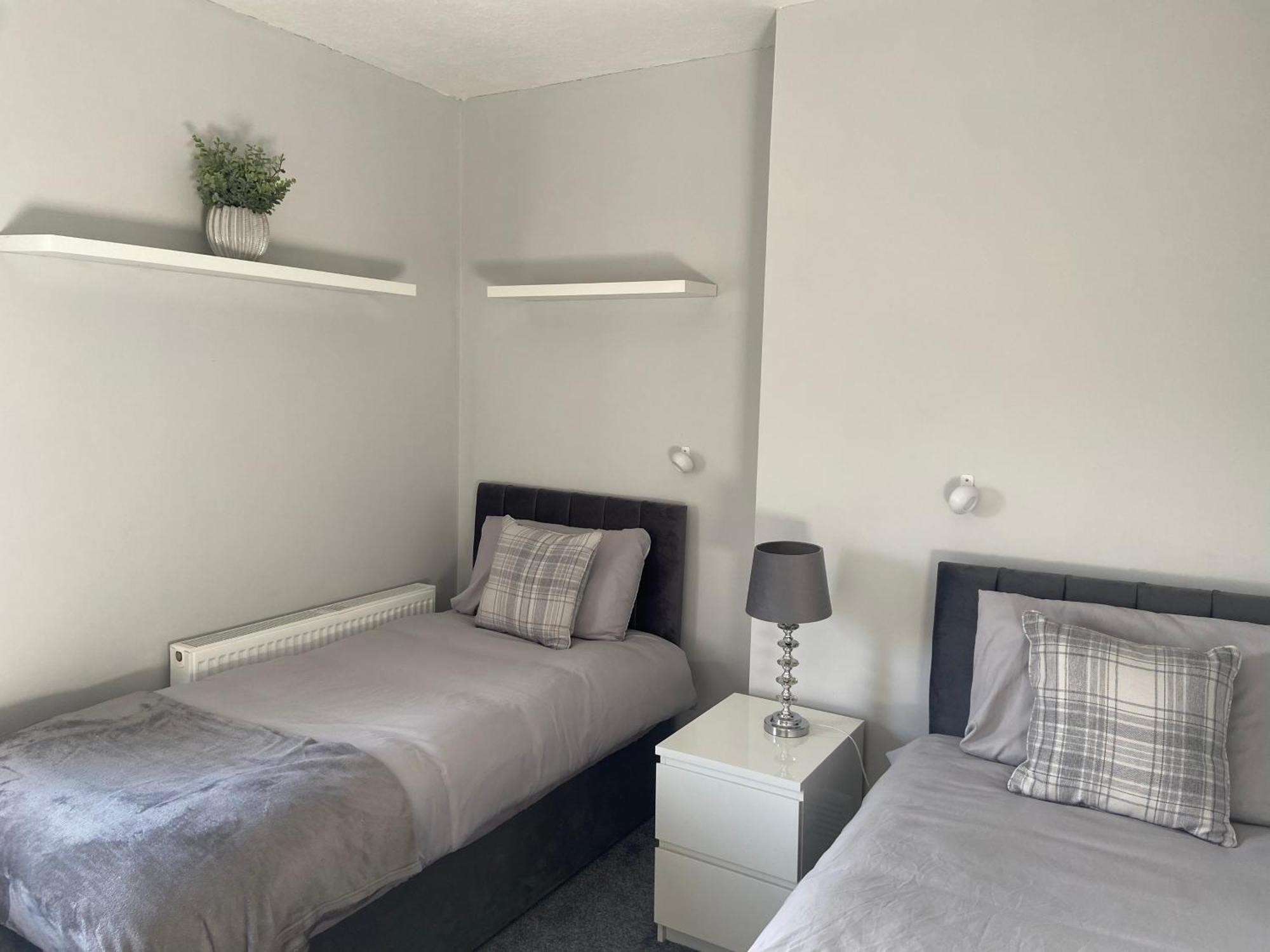 Glasgow Apartment Close To The Airport Renfrew Exterior photo